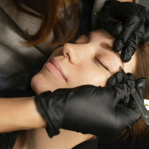 Eyebrow-Microblading