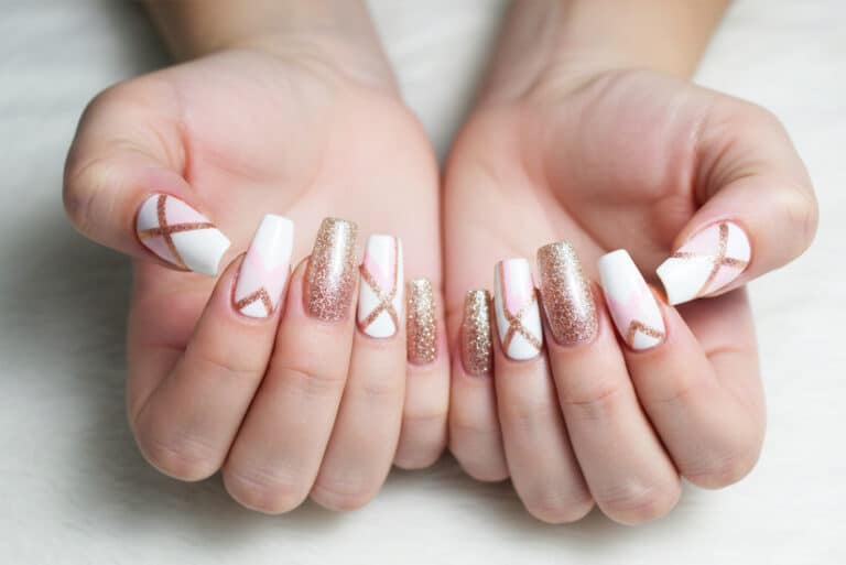Press-On-Nails